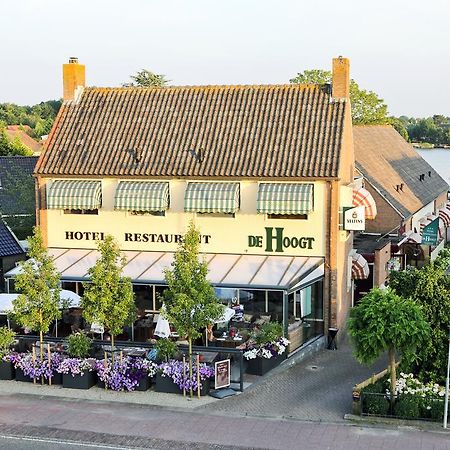 Hotel Restaurant De Hoogt Maasdam Bagian luar foto
