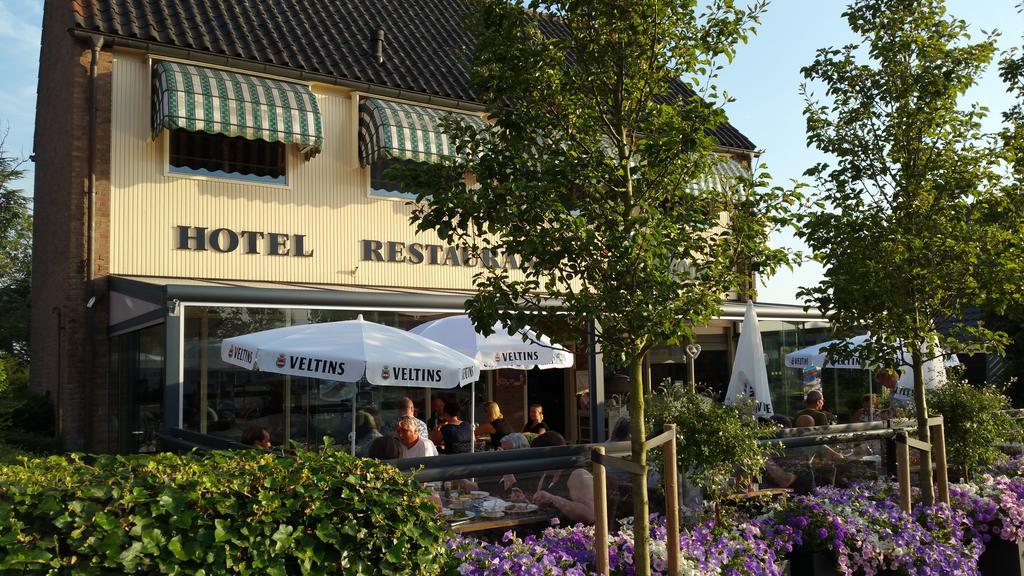 Hotel Restaurant De Hoogt Maasdam Bagian luar foto