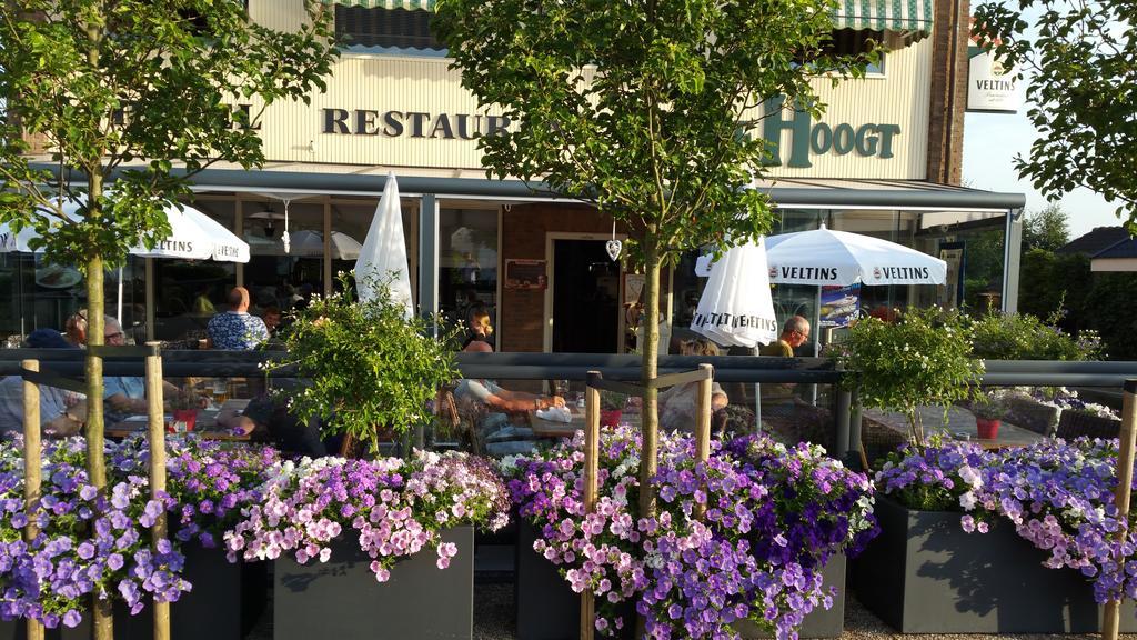 Hotel Restaurant De Hoogt Maasdam Bagian luar foto