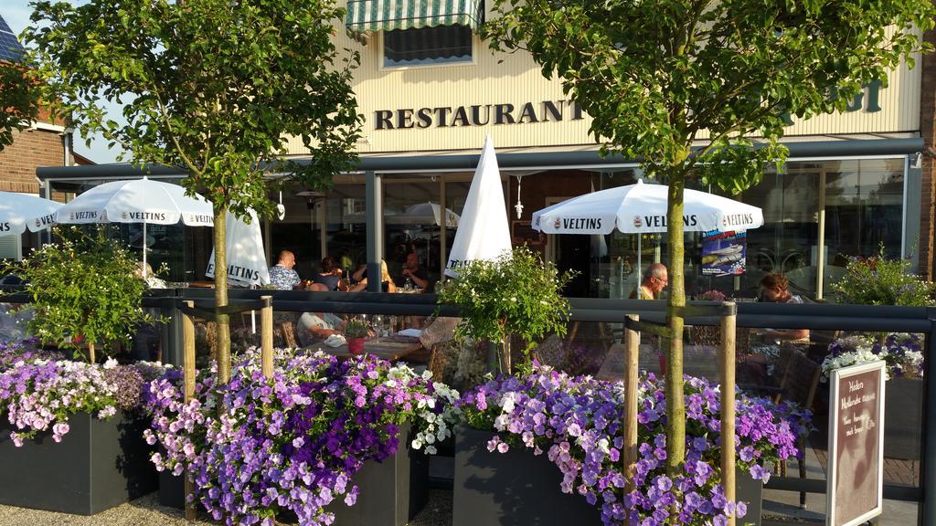 Hotel Restaurant De Hoogt Maasdam Bagian luar foto